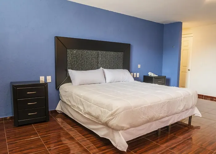 Plaza Delta Hotel 3*